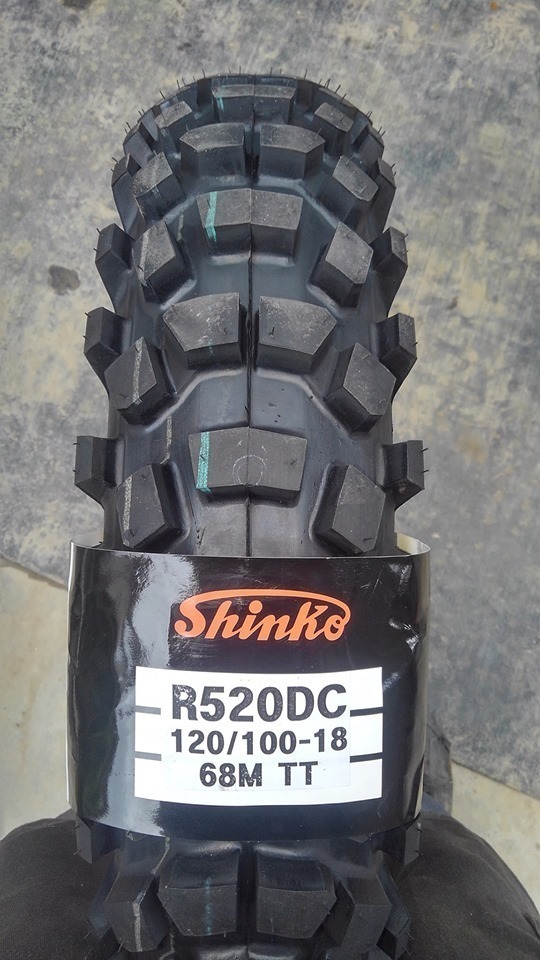 SHINKO 520DC リアタイヤ 120/100-18 セロー250